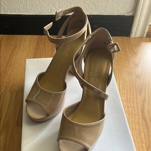 Chinese Laundry Nude Patent Heels